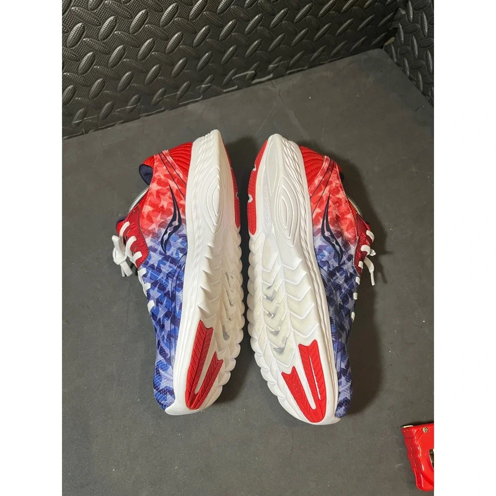 Saucony Kinvara 11 Independence USA Flag Shoes Men Sz 11 Red White Blue